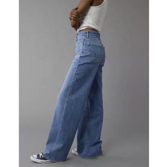 AE Dreamy Drape Stretch Super High-Waisted Baggy Wide-Leg Jean Med Wash Size 0 - Picture 5 of 14